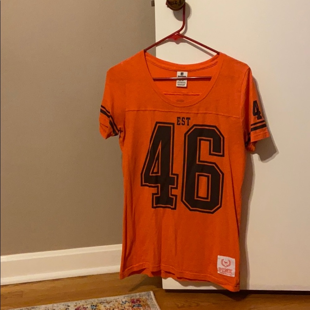 PINK Browns tee